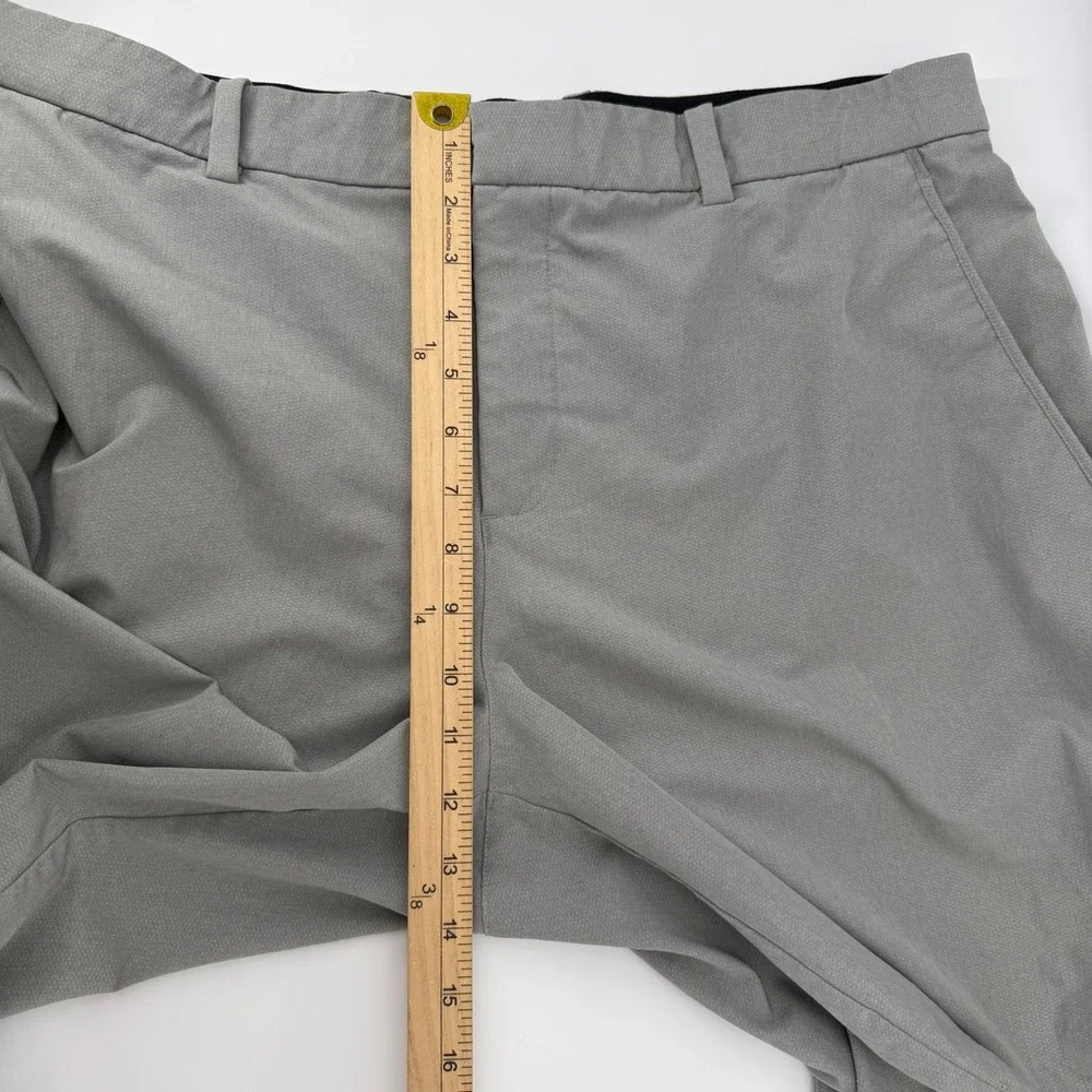 Nike Golf Shorts Mens 38 Gray Dri-FIT Flat‎ Front Performance Stretch Textured